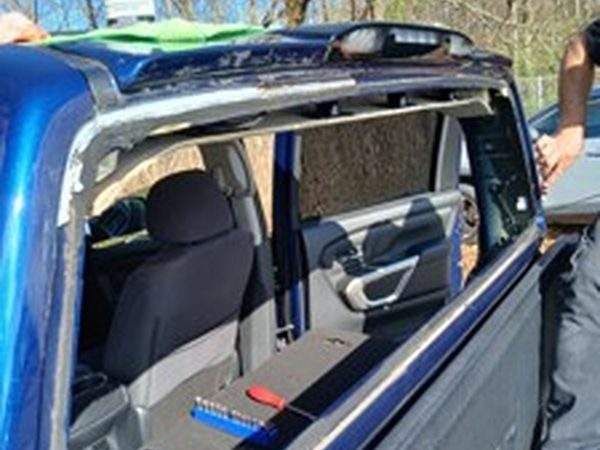 Auto glass job completed by J&M Autoglass — example 11