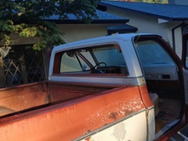 Auto glass job completed by J&M Autoglass — example 14
